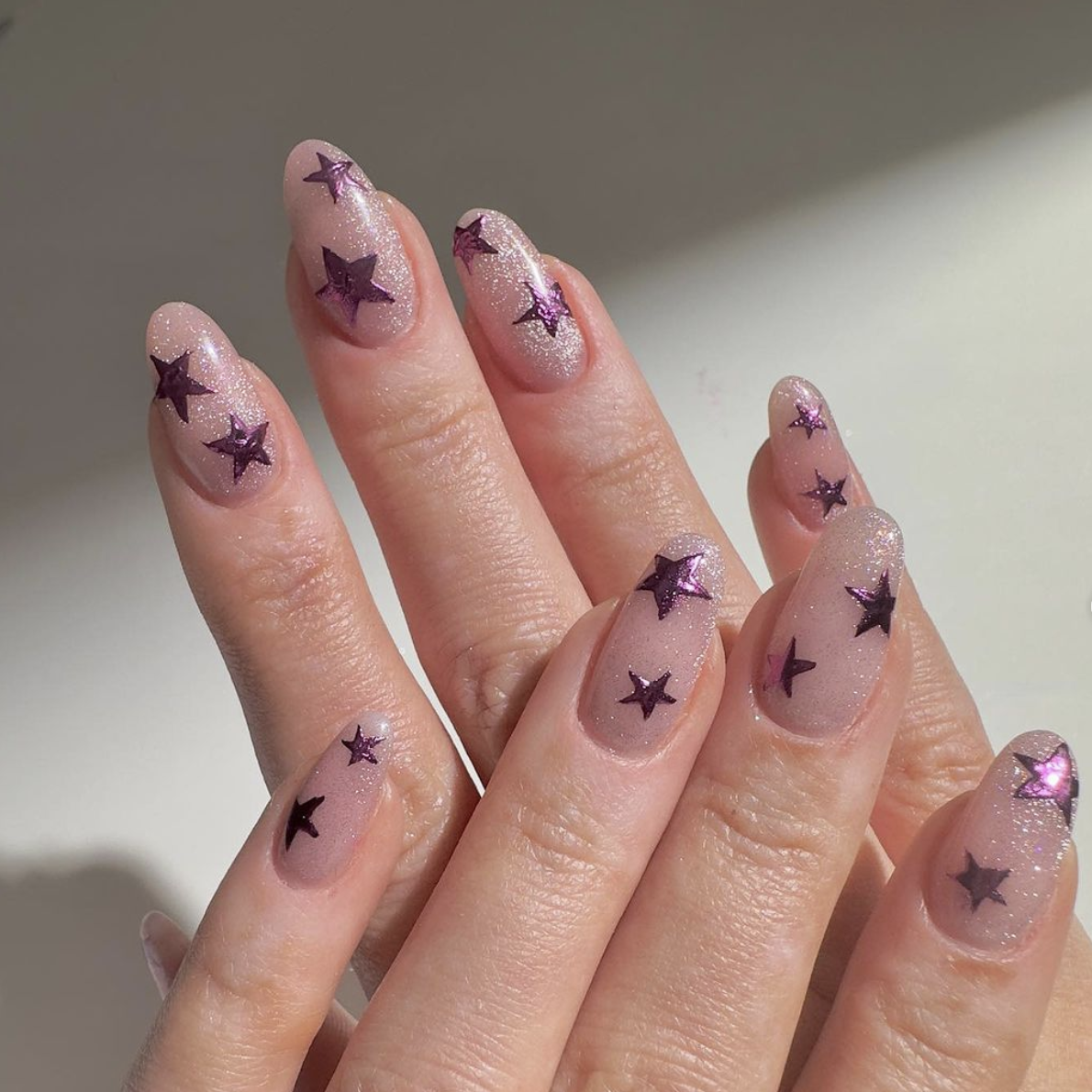 15 Star Nails People Are Obsessing Over This Winter 2023